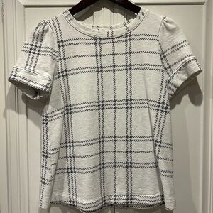 t.la micro puff sleeve top. Heathered gray & dark gray plaid Size XS